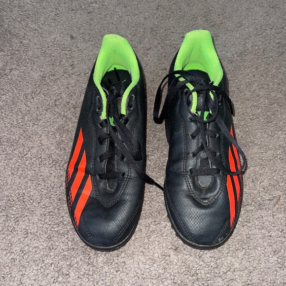 Adidas speedportal turf soccer shoes - Picture 1 of 7